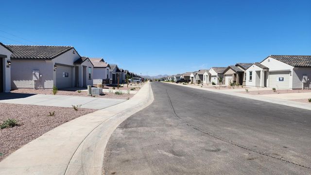 7615 E COZY COTTAGE Lane, San Tan Valley, AZ 85143