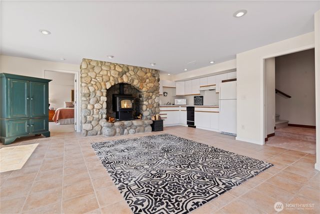 127 Bella Lane, Manson, WA 98831