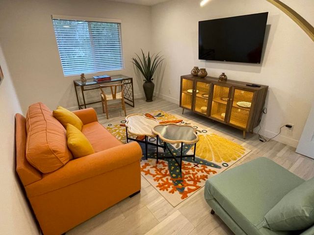 2380 N Leonard Road, Palm Springs, CA 92262