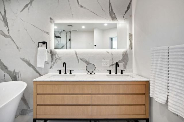 2380 N Leonard Road, Palm Springs, CA 92262