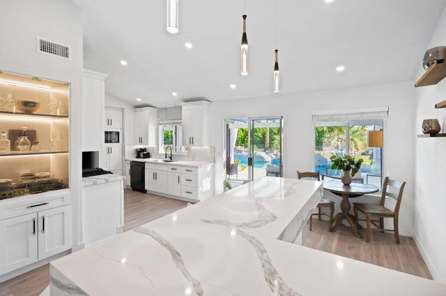 2380 N Leonard Road, Palm Springs, CA 92262