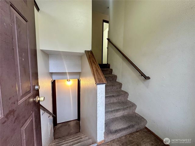 3936 SW 332nd Place, Federal Way, WA 98023