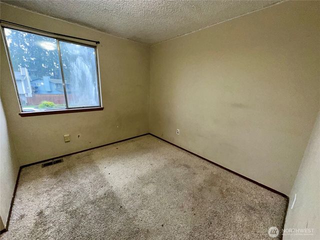 3936 SW 332nd Place, Federal Way, WA 98023