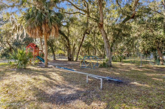 97236 PIRATES Way, Yulee, FL 32097