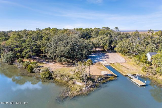 97236 PIRATES Way, Yulee, FL 32097