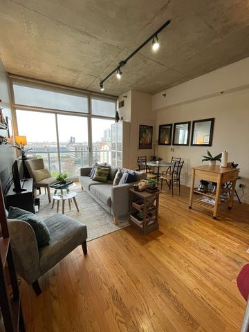 1620 S Michigan Avenue 921, Chicago, IL 60616