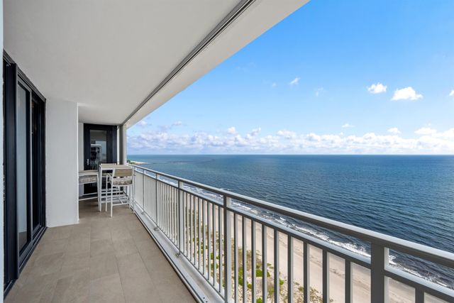 2600 S Ocean Boulevard PH-F, Boca Raton, FL 33432