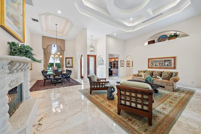 6088 Wildcat Run, West Palm Beach, FL 33412