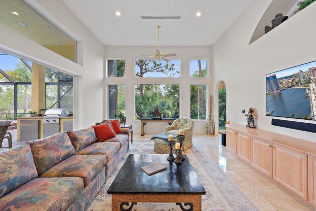 6088 Wildcat Run, West Palm Beach, FL 33412