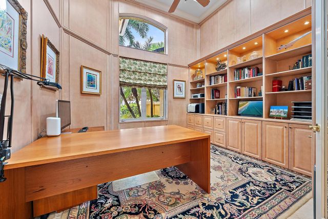 6088 Wildcat Run, West Palm Beach, FL 33412