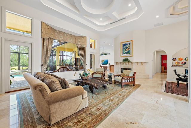6088 Wildcat Run, West Palm Beach, FL 33412