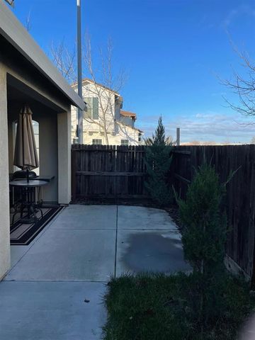 1744 Bella Largo Drive, Stockton, CA 95206