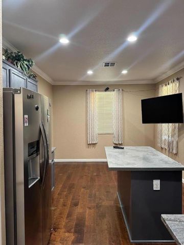 1744 Bella Largo Drive, Stockton, CA 95206