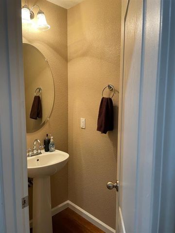 1744 Bella Largo Drive, Stockton, CA 95206