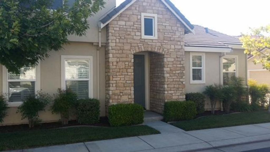 1744 Bella Largo Drive, Stockton, CA 95206