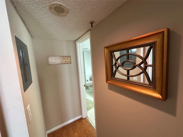 2206 S Cypress Bend Drive 305, Pompano Beach, FL 33069