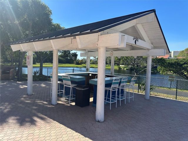 2206 S Cypress Bend Drive 305, Pompano Beach, FL 33069