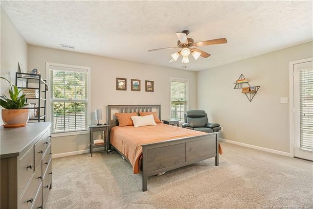 2048 Ivey Commons Road, Fayetteville, NC 28306