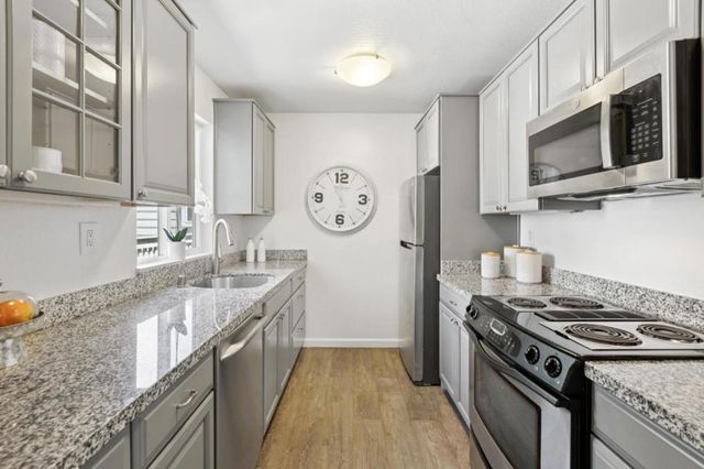 605 Highland Avenue 7, San Mateo, CA 94401