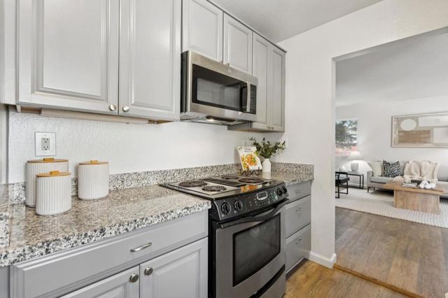 605 Highland Avenue 7, San Mateo, CA 94401