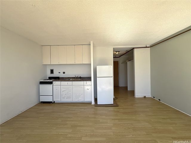 1650 Kanunu Street 1203, Honolulu, HI 96814