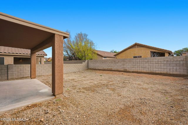8357 S Gupta Drive, Tucson, AZ 85747