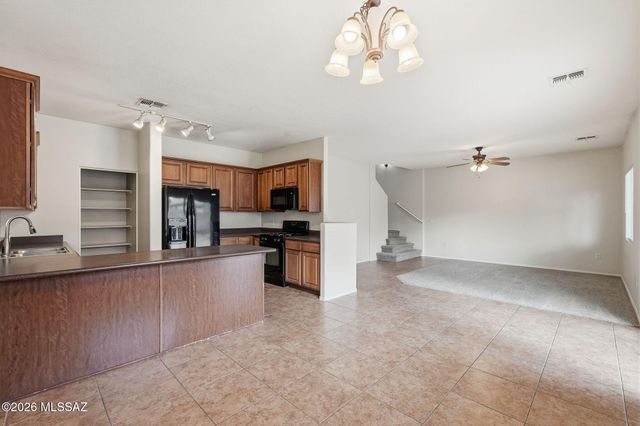 8357 S Gupta Drive, Tucson, AZ 85747