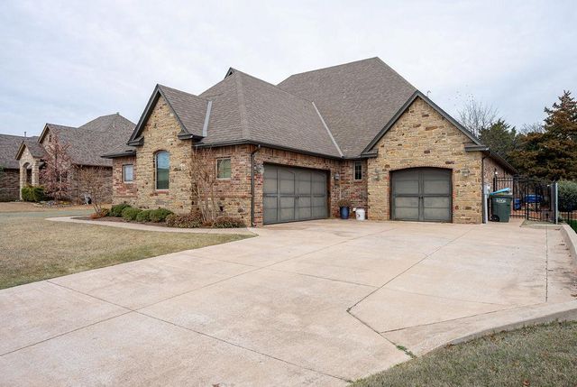 7301 Whirlwind Way, Edmond, OK 73034