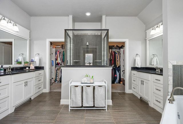 7301 Whirlwind Way, Edmond, OK 73034