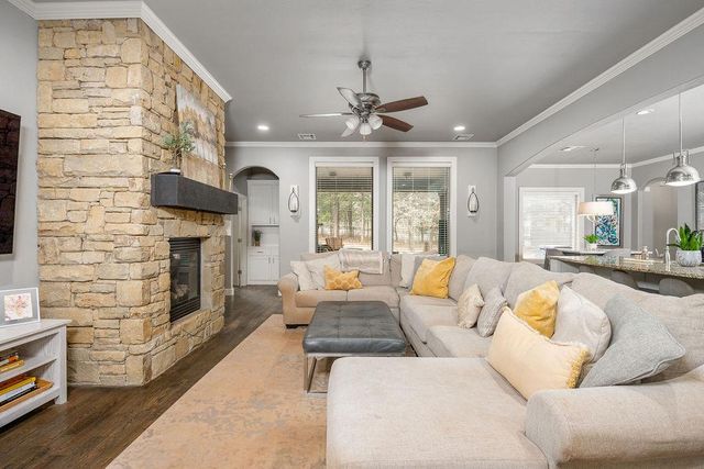 7301 Whirlwind Way, Edmond, OK 73034