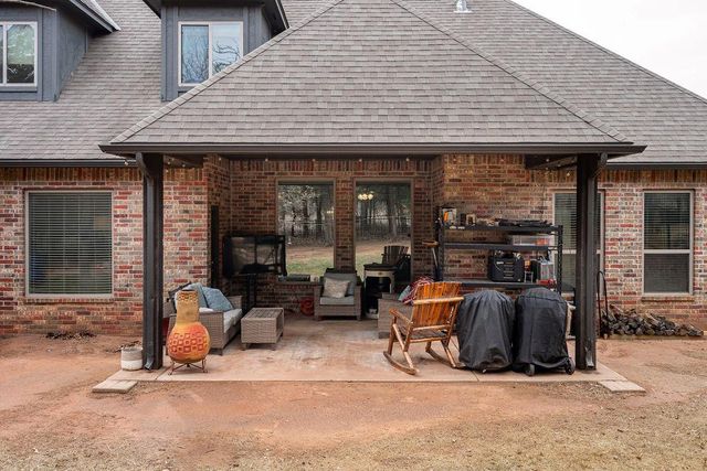 7301 Whirlwind Way, Edmond, OK 73034