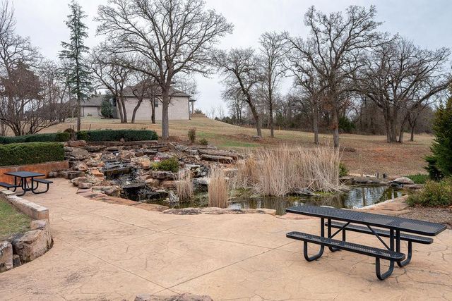 7301 Whirlwind Way, Edmond, OK 73034