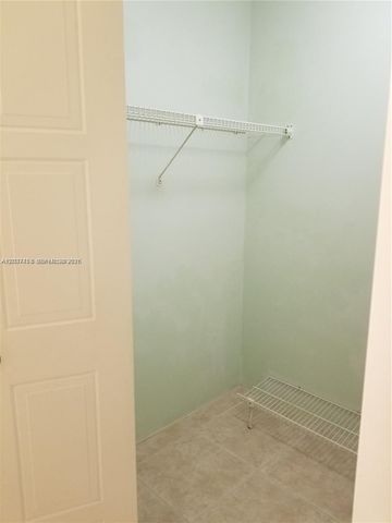 369 Lakeview Drive 204, Weston, FL 33326