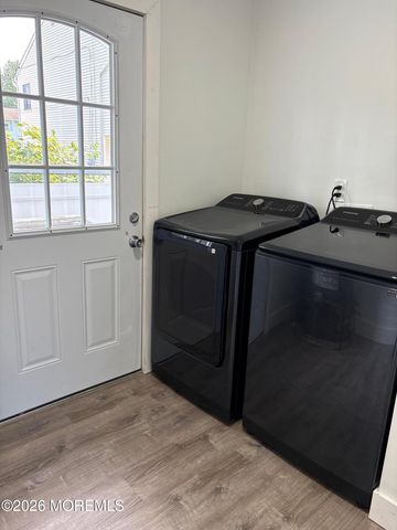 240 Atlantic Avenue, North Middletown, NJ 07748
