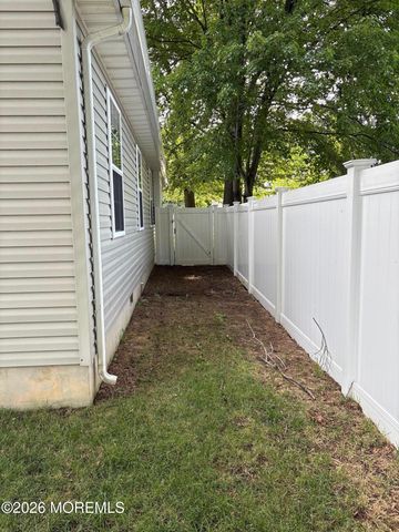 240 Atlantic Avenue, North Middletown, NJ 07748