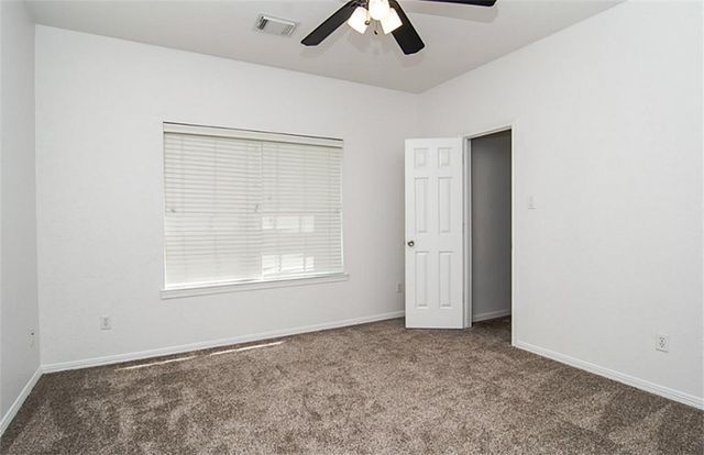 143 N Shawnee Ridge Circle, The Woodlands, TX 77382