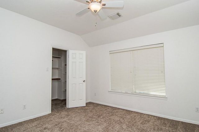 143 N Shawnee Ridge Circle, The Woodlands, TX 77382