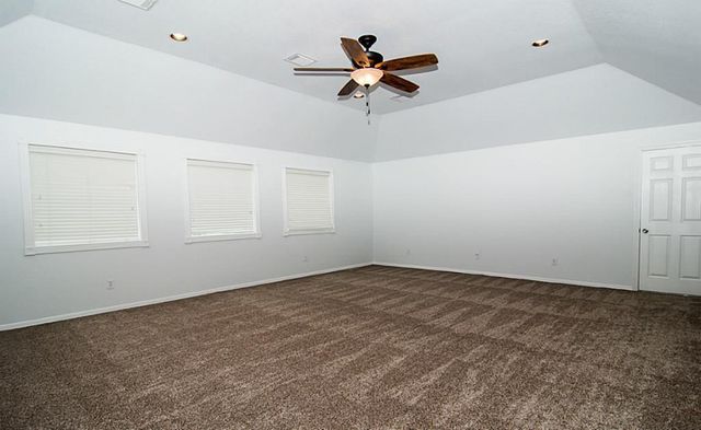 143 N Shawnee Ridge Circle, The Woodlands, TX 77382