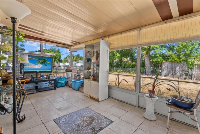 2124 GREENBRIAR BOULEVARD, Clearwater, FL 33763