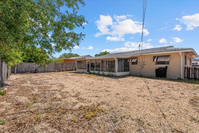 2124 GREENBRIAR BOULEVARD, Clearwater, FL 33763