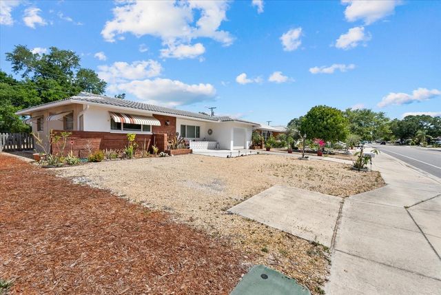 2124 GREENBRIAR BOULEVARD, Clearwater, FL 33763