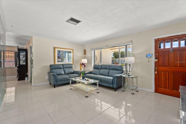 2124 GREENBRIAR BOULEVARD, Clearwater, FL 33763