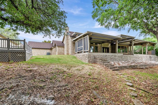 10100 Ravenswood Road, Granbury, TX 76049