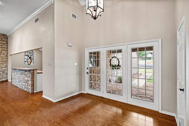 10100 Ravenswood Road, Granbury, TX 76049