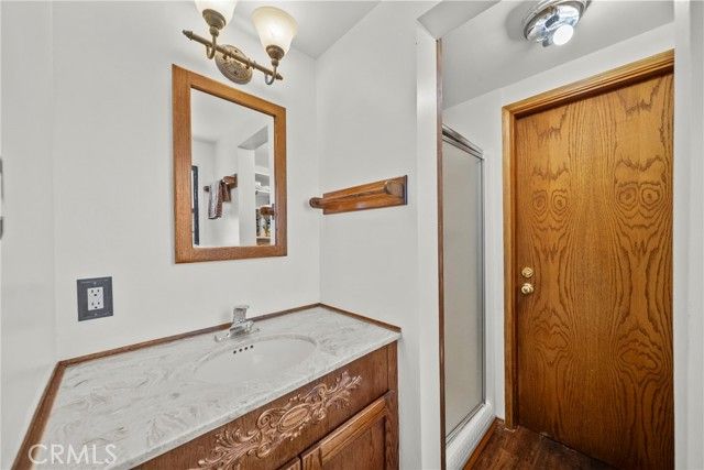 917 N Huntington, San Fernando, CA 91340