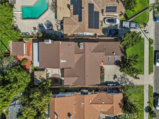 917 N Huntington, San Fernando, CA 91340