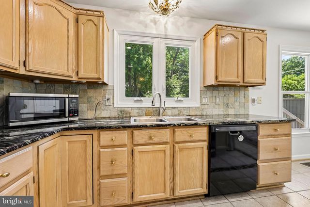 14600 JENN CT, Centreville, VA 20120