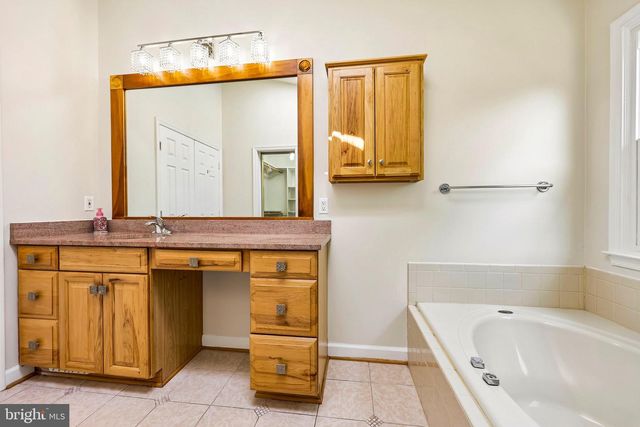 14600 JENN CT, Centreville, VA 20120