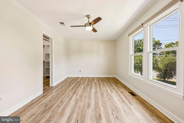 14600 JENN CT, Centreville, VA 20120