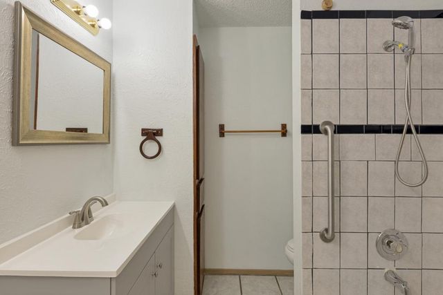 4805 Crest Oak RD, Austin, TX 78744